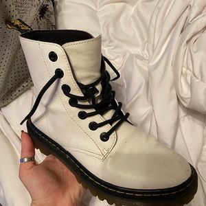 Doc Martins, White